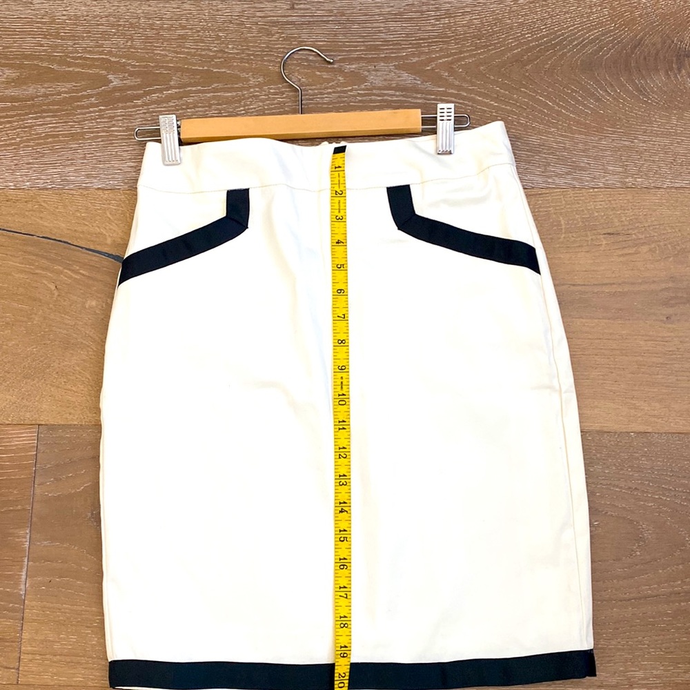 Ragged midi skirt, size 10, Off white.has two tiny stains